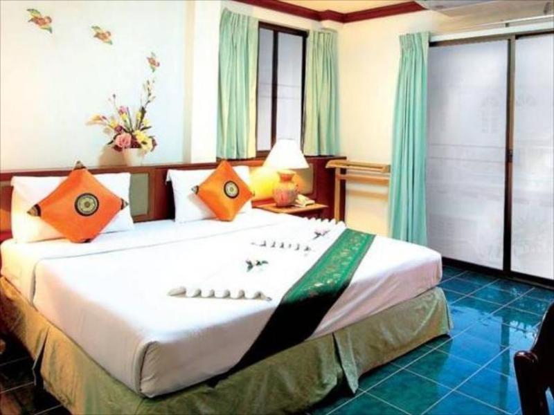 Seatel Phuket, Patong Beach Exterior photo